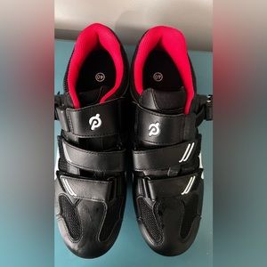 Peloton cycling shoes